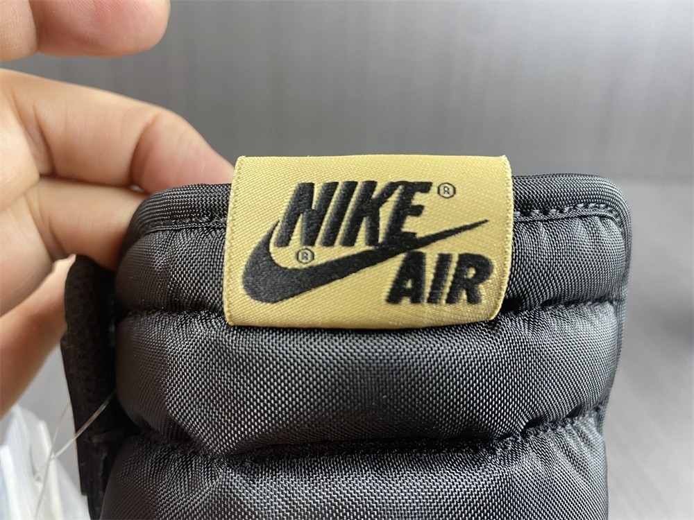Air Jordan 1 Retro High OG NRG 