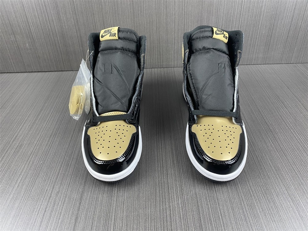 Air Jordan 1 Retro High OG NRG 