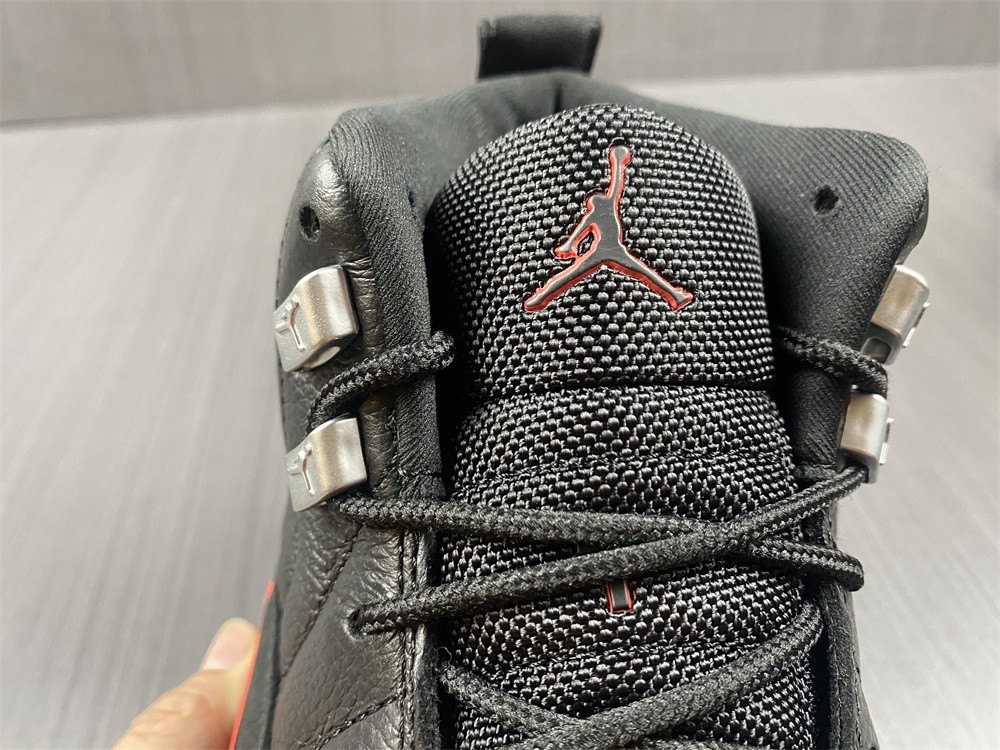 Air Jordan 12 Utility Black DC1062-006