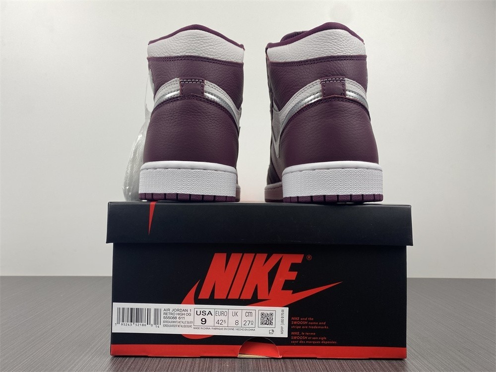 Air Jordan 1 High OG “Bordeaux” 555088-611