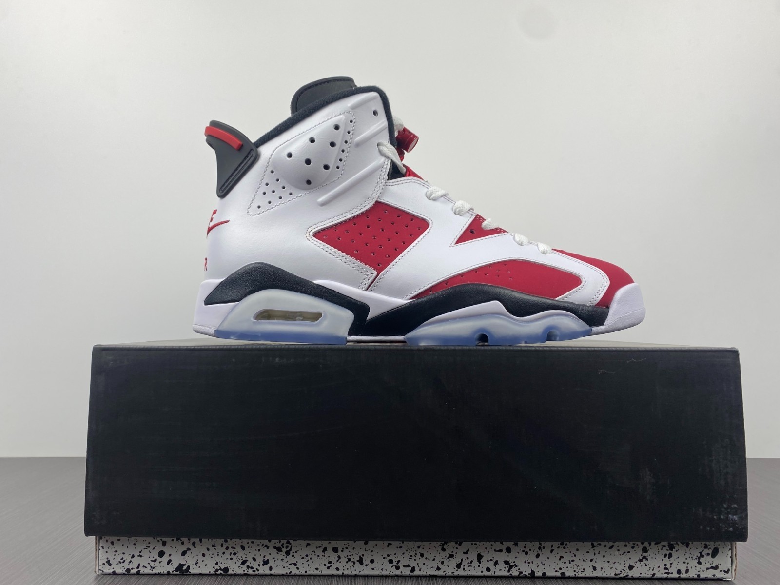 Air Jordan 6 Retro "Carmine" （2021）CT8529-106
