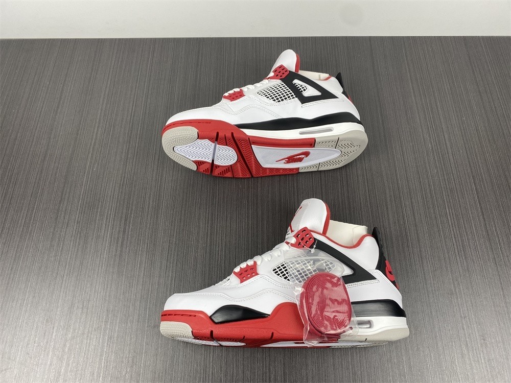 Air Jordan 4 “Fire Red”  DC7770-160
