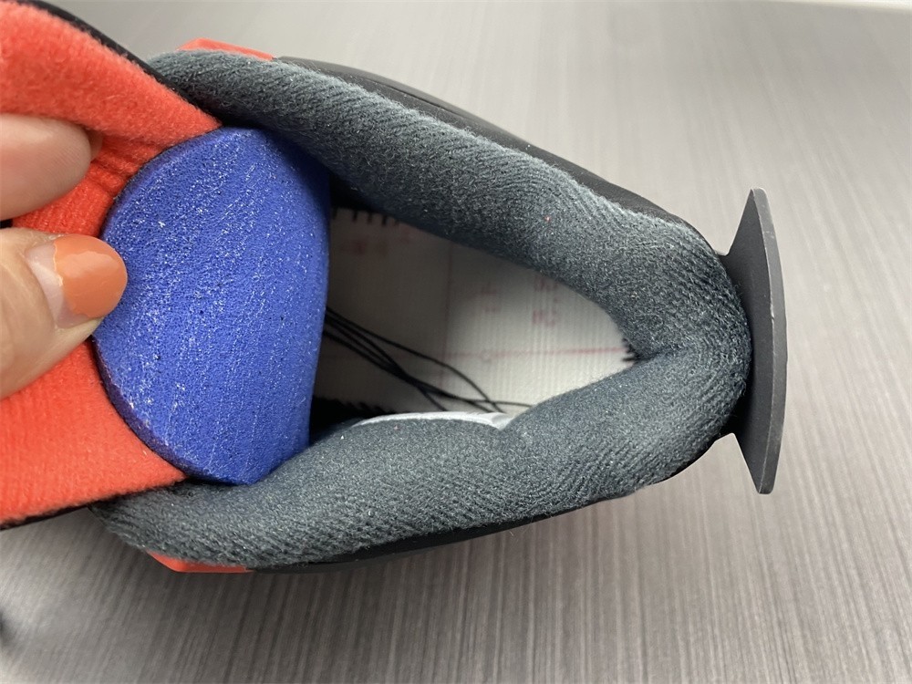 AIR JORDAN 4 “RED THUNDER” CT8527-016