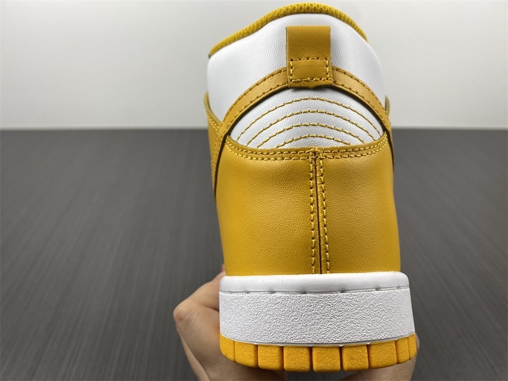 Nike Dunk High Dark Sulfur  - J - DD1869-106