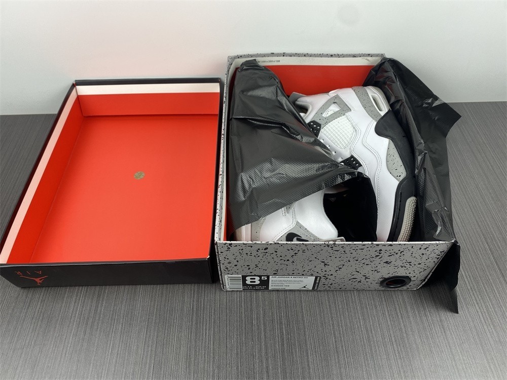 Air Jordan 4 OG “White Cement” (31) 840606-192
