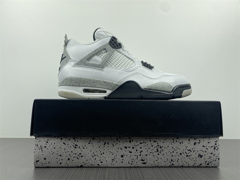 Air Jordan 4 OG “White Cement” (31) 840606-192