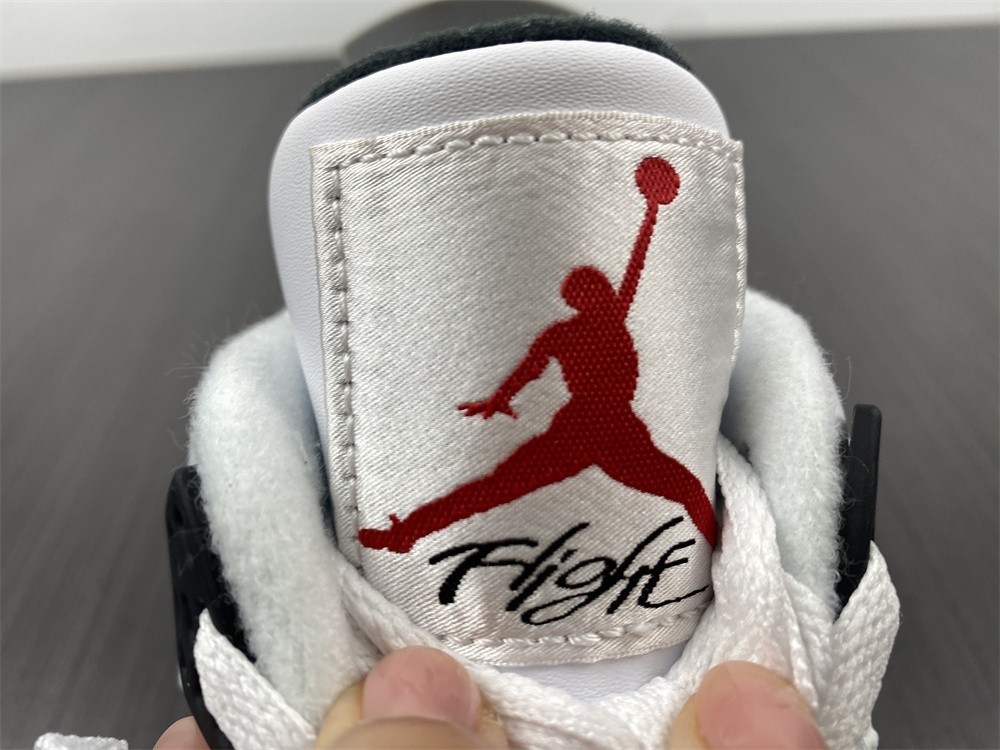 Air Jordan 4 OG “White Cement” (31) 840606-192