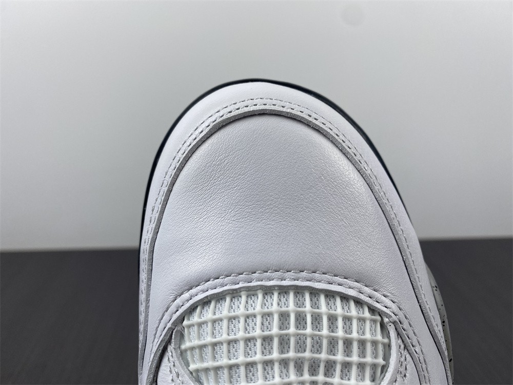 Air Jordan 4 OG “White Cement” (31) 840606-192