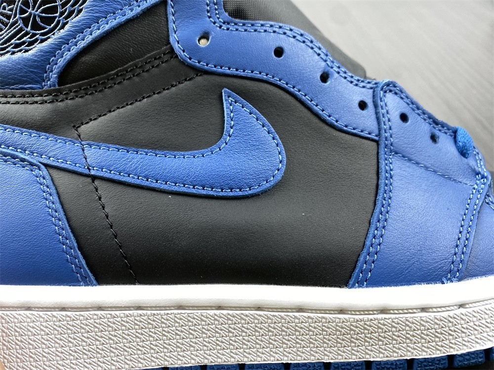 Air Jordan 1 Dark Marina Blue 555088-404