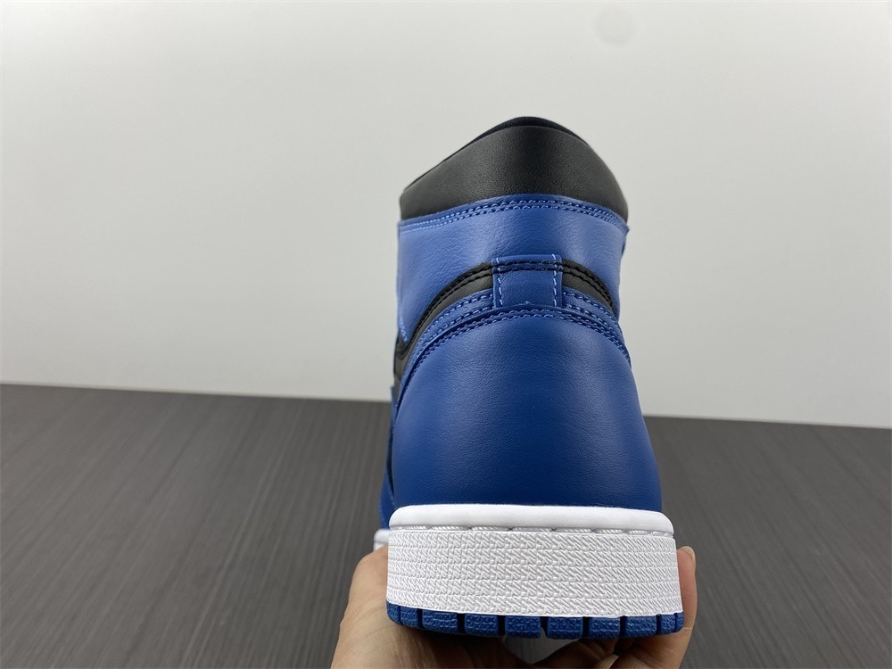 Air Jordan 1 Dark Marina Blue 555088-404