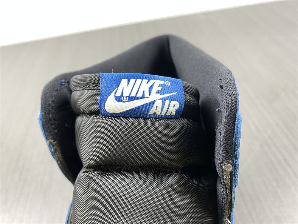 Air Jordan 1 Dark Marina Blue 555088-404