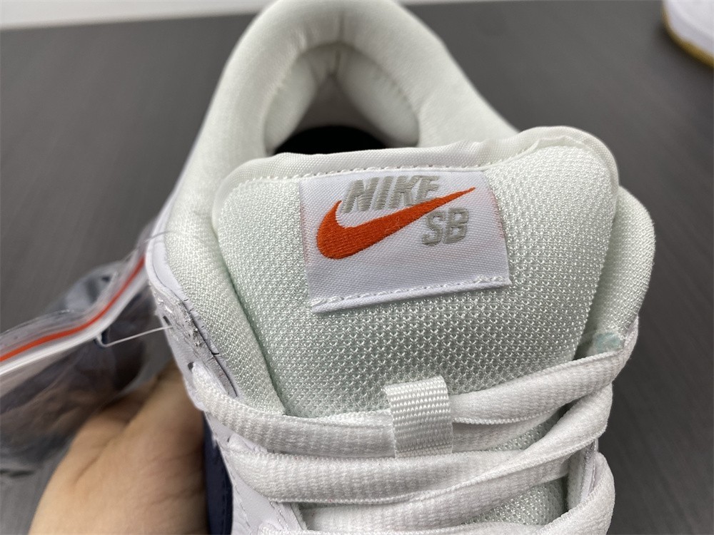 Nike SB Dunk Low “Classic Green” CZ2249-100