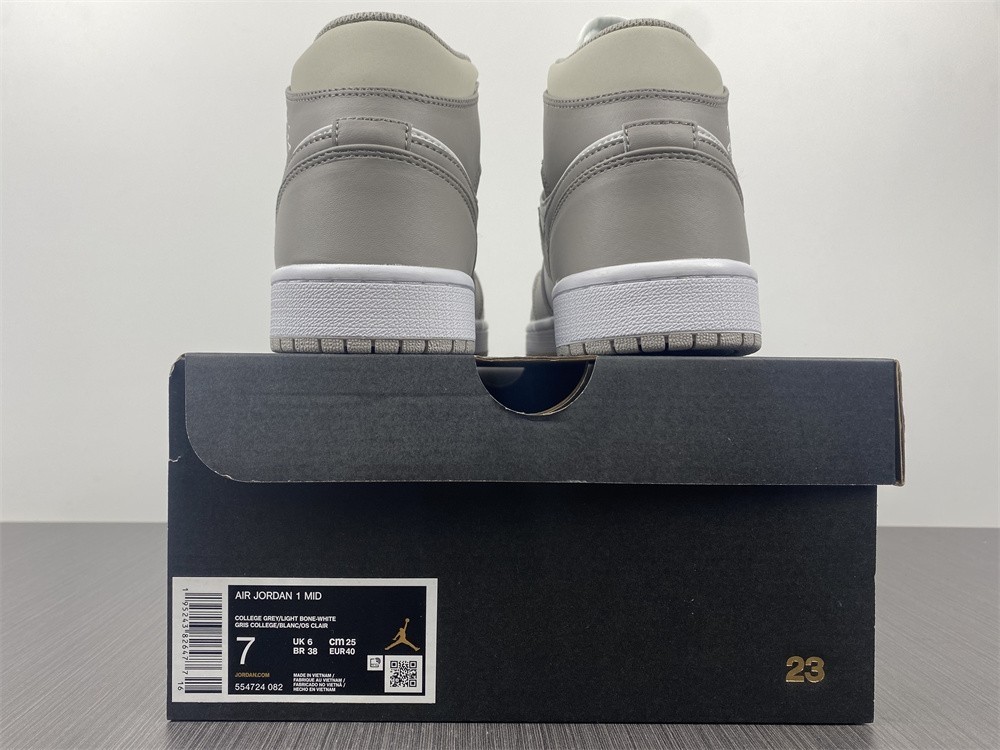 Air Jordan 1 Mid Linen - 554724-082