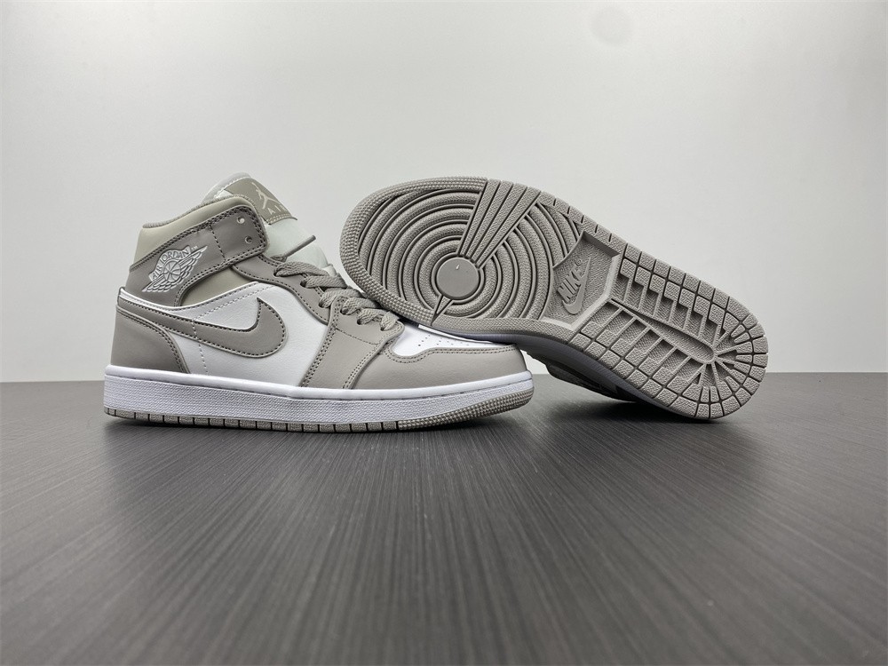 Air Jordan 1 Mid Linen - 554724-082