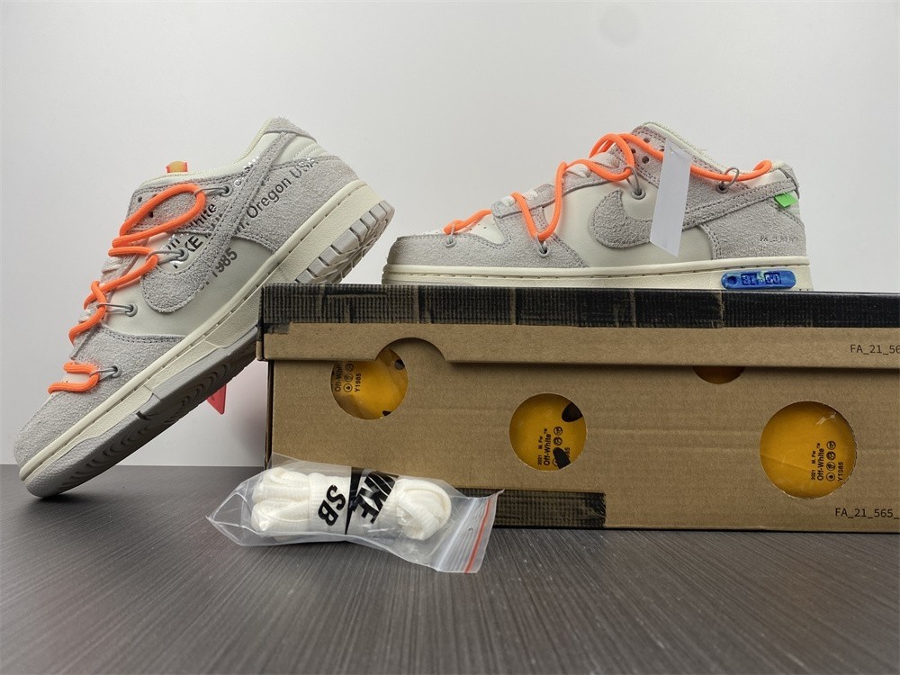 OFF‑WHITE X NIKE DUNK LOW 