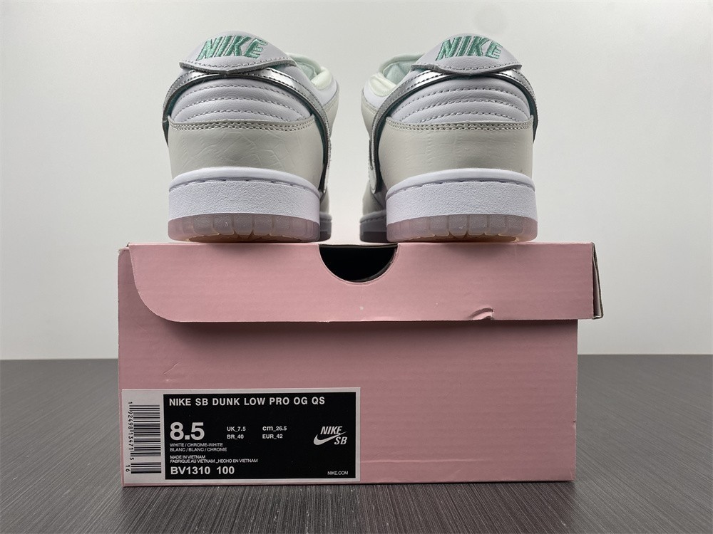 NIKE Dunk Low PRO OG SB BV1310-100