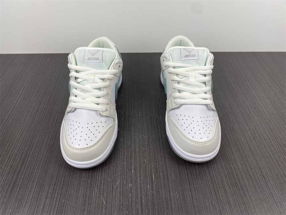NIKE Dunk Low PRO OG SB BV1310-100