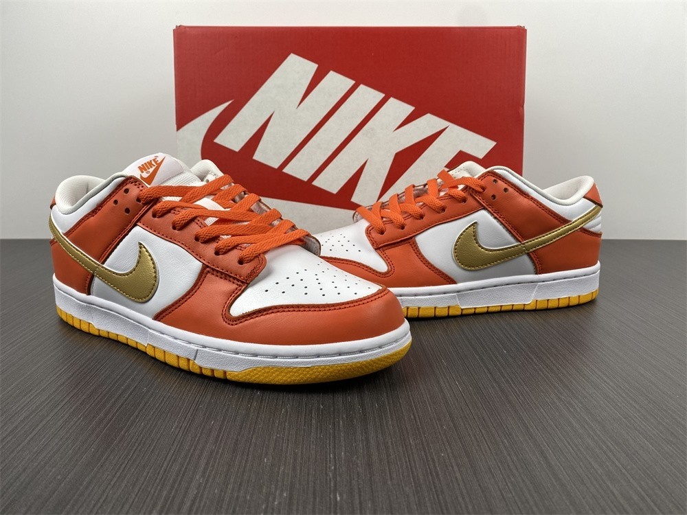 Nike Dunk Low University Gold (W) - DQ4690-800