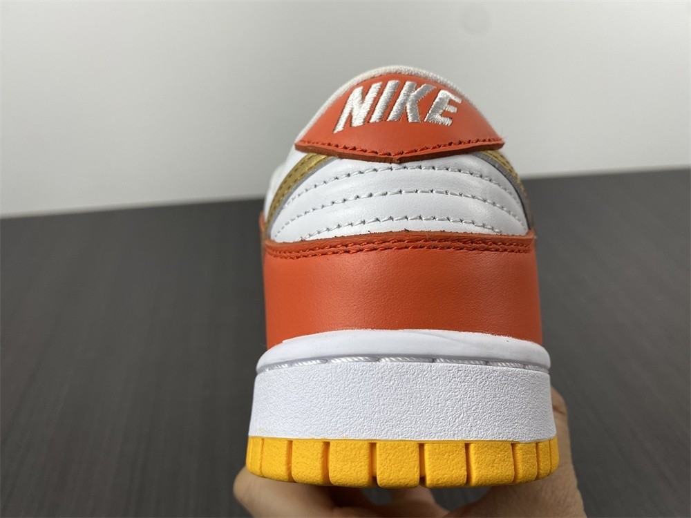 Nike Dunk Low University Gold (W) - DQ4690-800