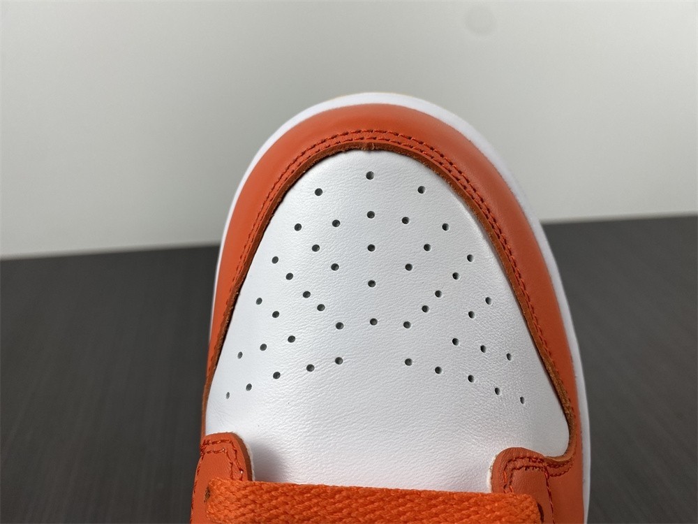 Nike Dunk Low University Gold (W) - DQ4690-800