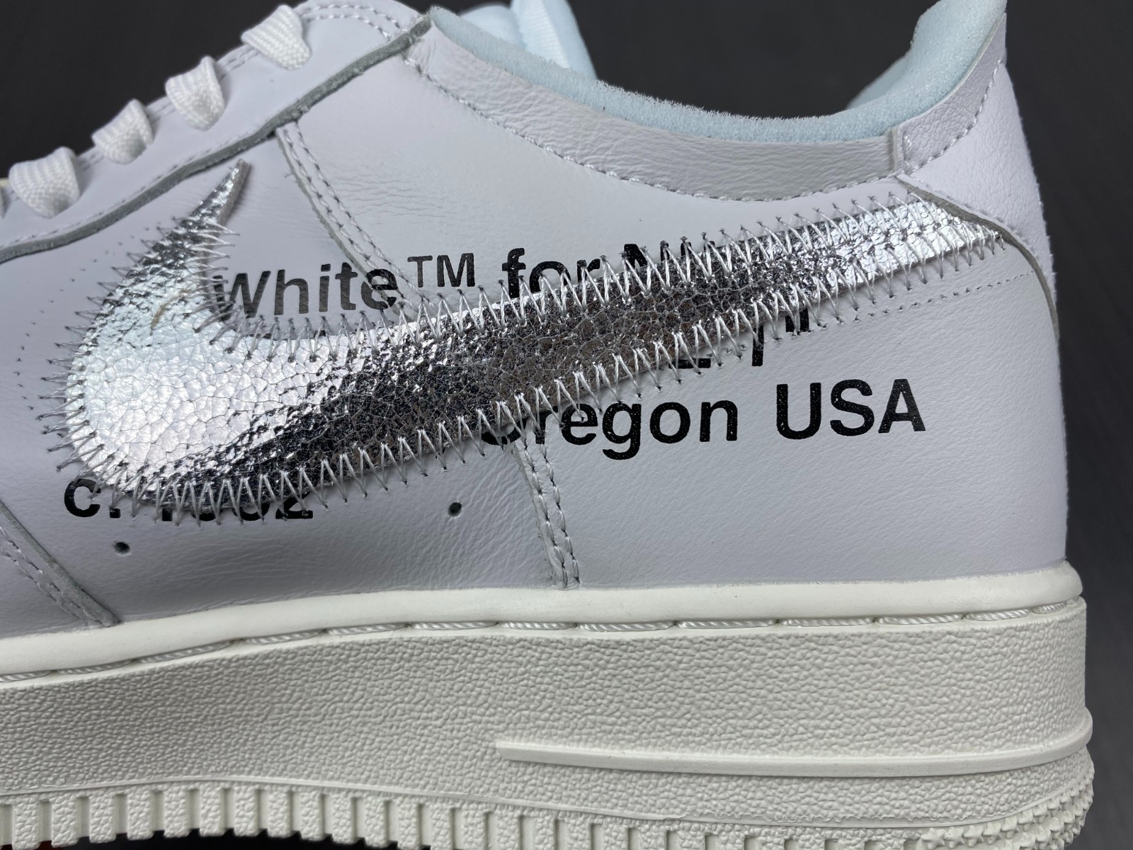 Off-White Nike Air Force 1 Low ComplexCon White AO4297-100