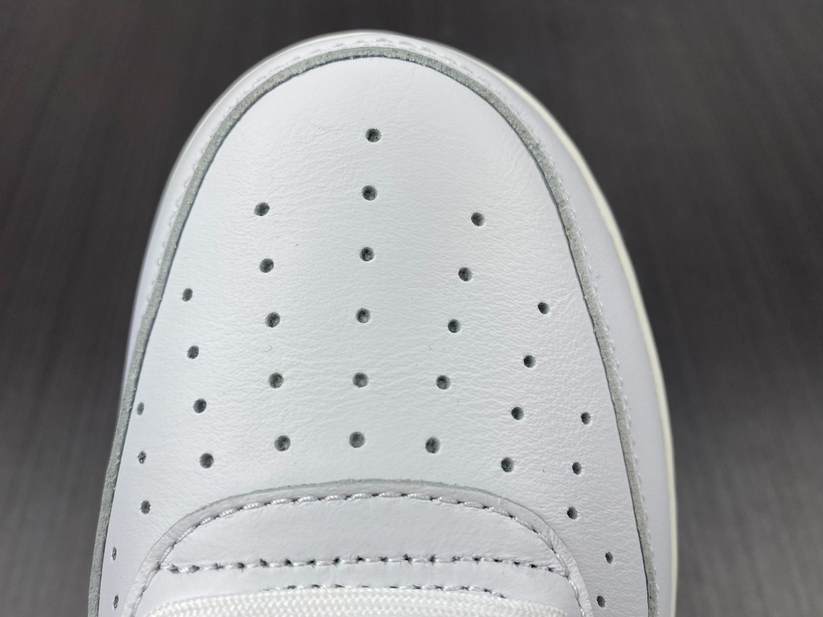 Off-White Nike Air Force 1 Low ComplexCon White AO4297-100