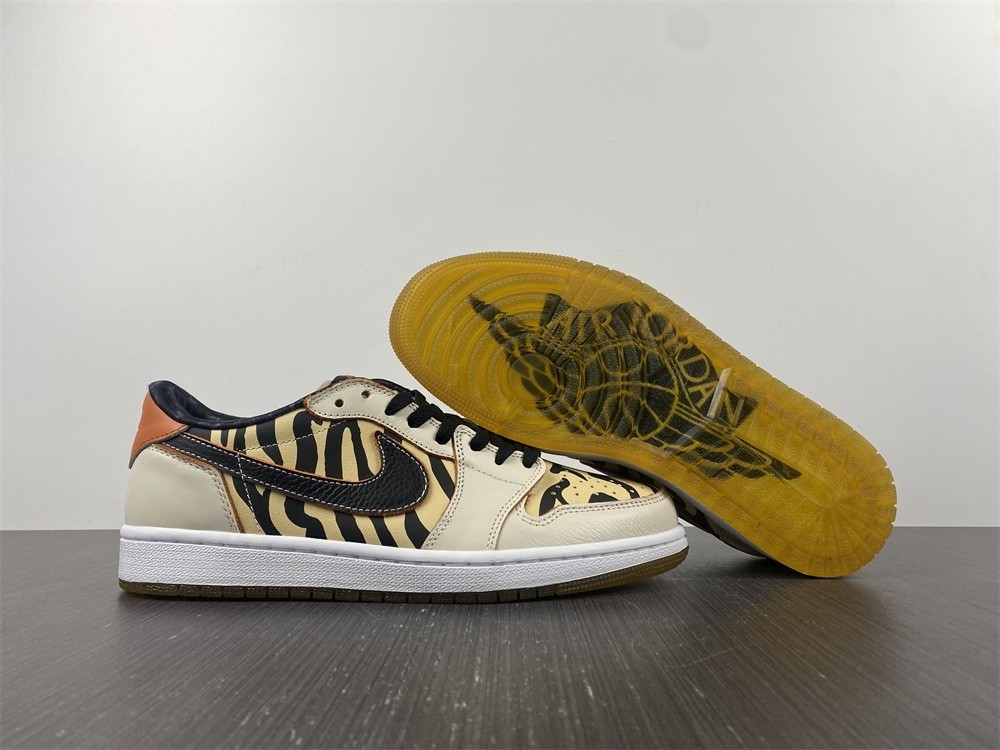 Air Jordan 1 Low OG Year of the Tiger - DH6932-100
