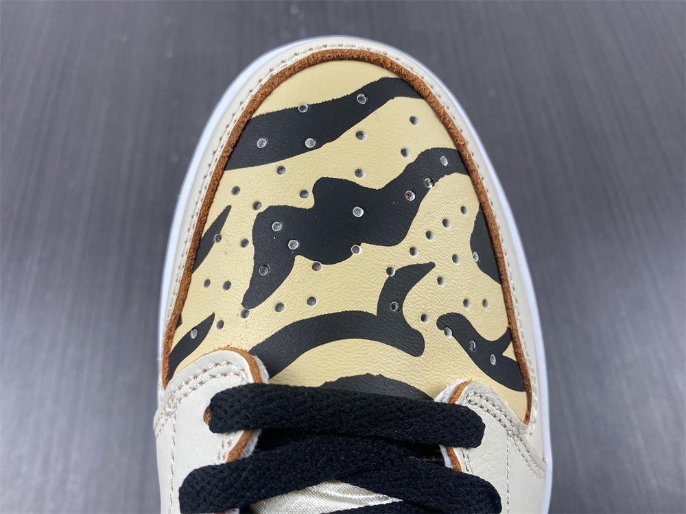 Air Jordan 1 Low OG Year of the Tiger - DH6932-100