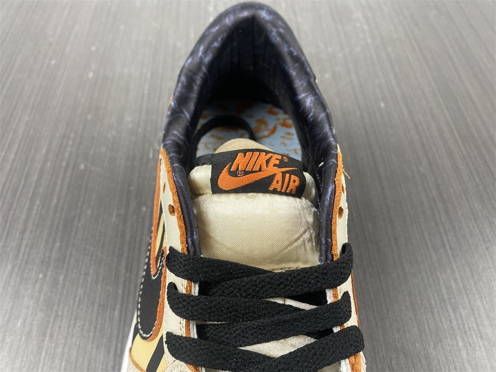 Air Jordan 1 Low OG Year of the Tiger - DH6932-100