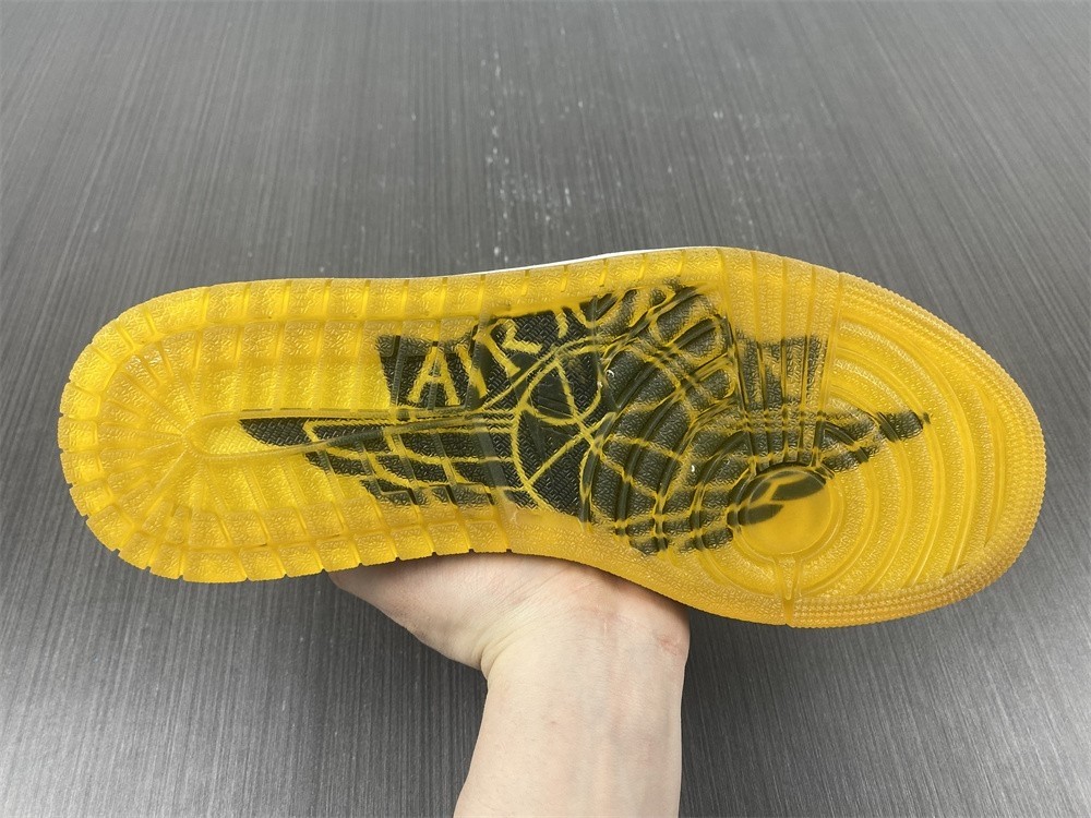 Air Jordan 1 Low OG Year of the Tiger - DH6932-100