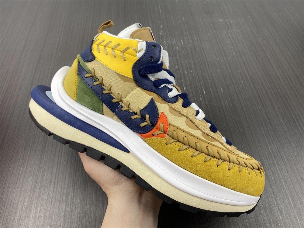 Nike Sacai x Jean Paul Gaultier x Nike VaporWaffle DH9186-200