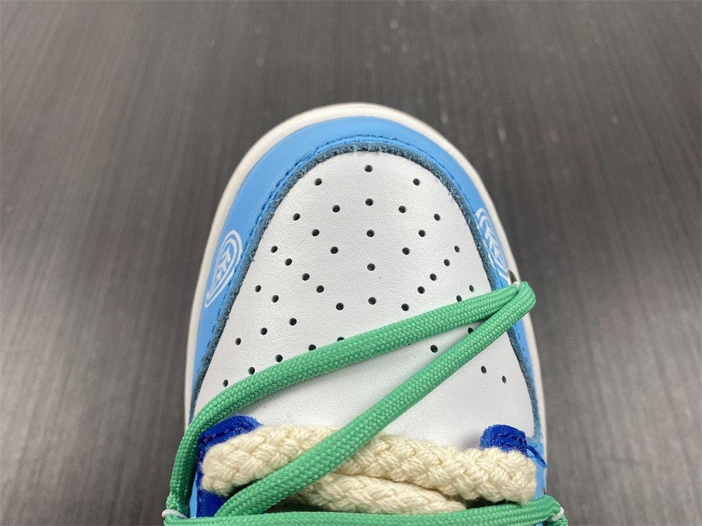Nike Dunk Low SE FREE 99 CT2496-100