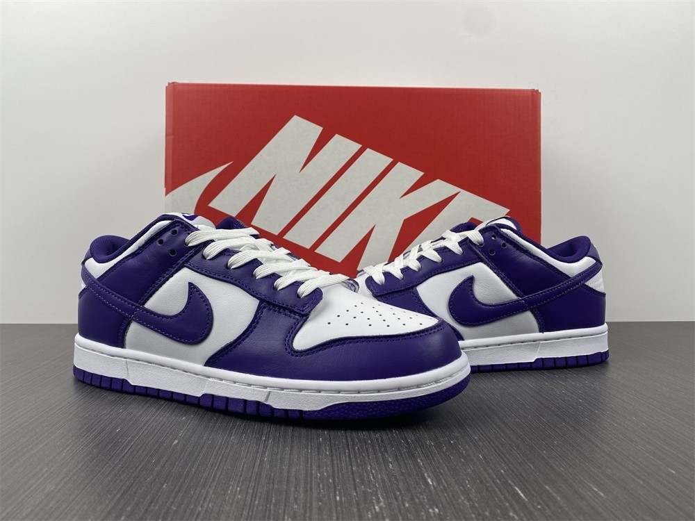 Nike Dunk Low Retro 