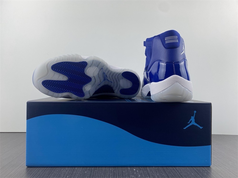 Air Jordan 11 retro high Midnight NAVY white AT7802-115