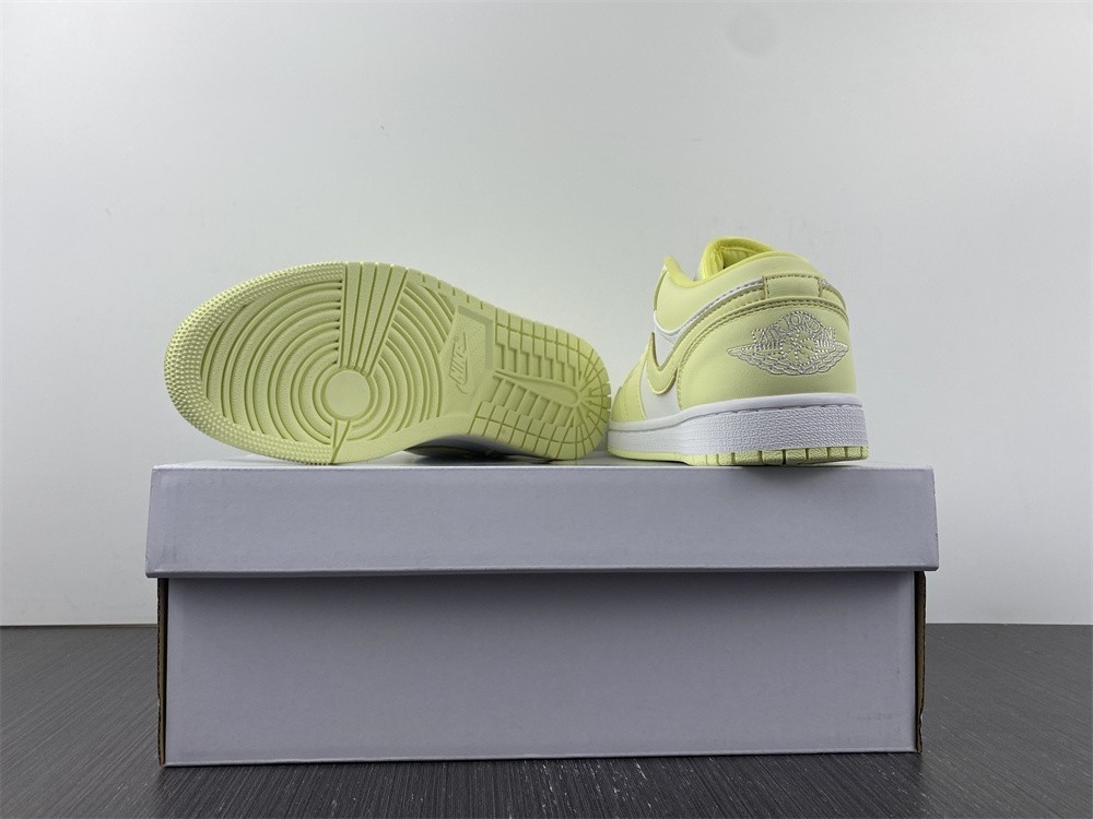 Air Jordan 1 Low "White/Lemonade" DC0774-007