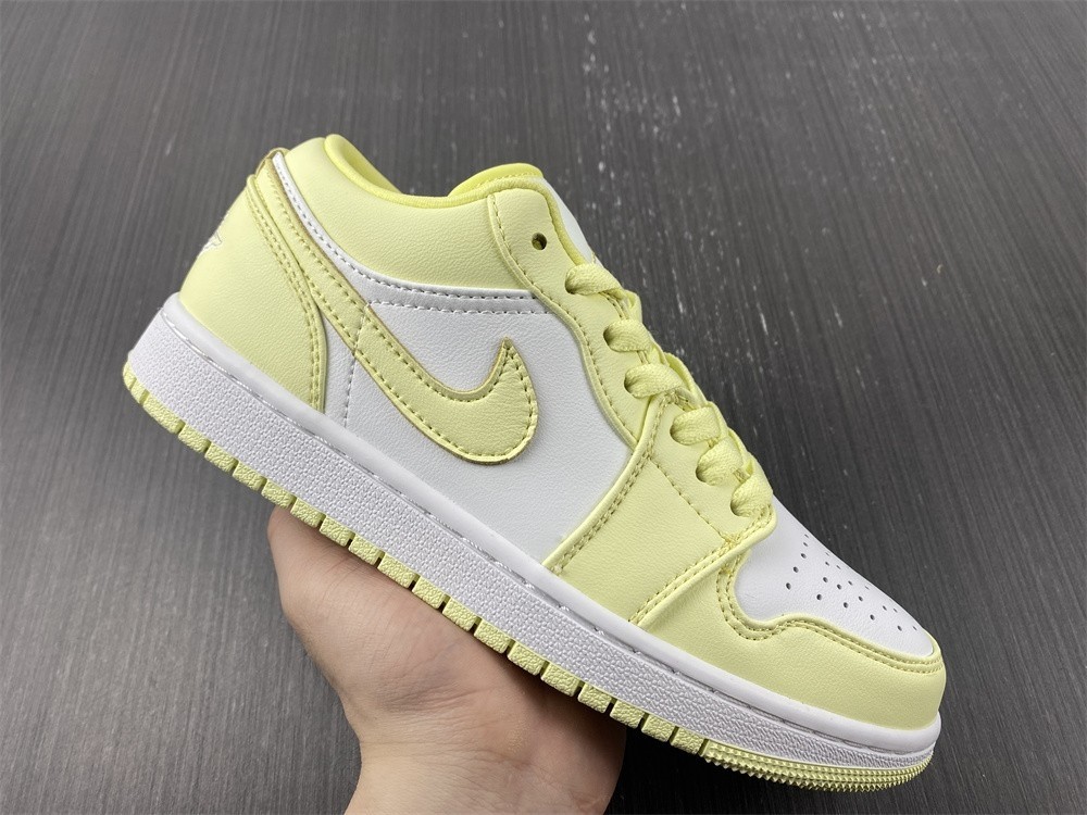 Air Jordan 1 Low "White/Lemonade" DC0774-007