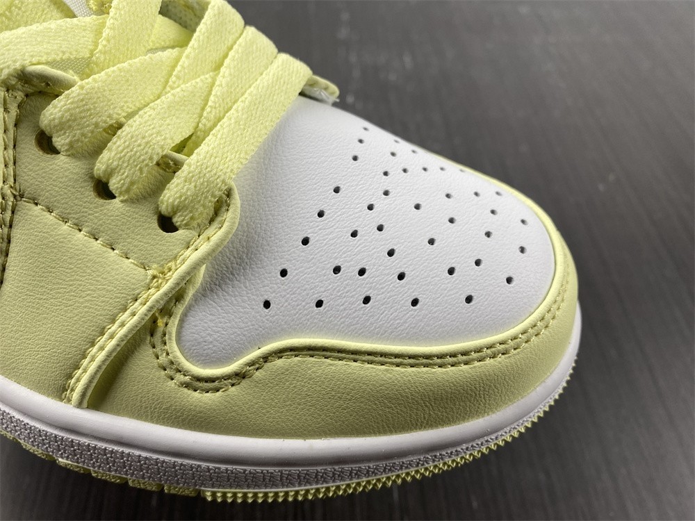 Air Jordan 1 Low "White/Lemonade" DC0774-007