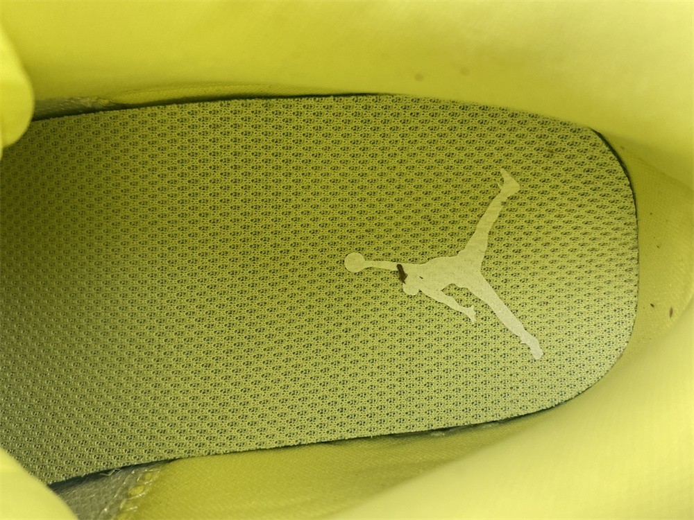 Air Jordan 1 Low "White/Lemonade" DC0774-007