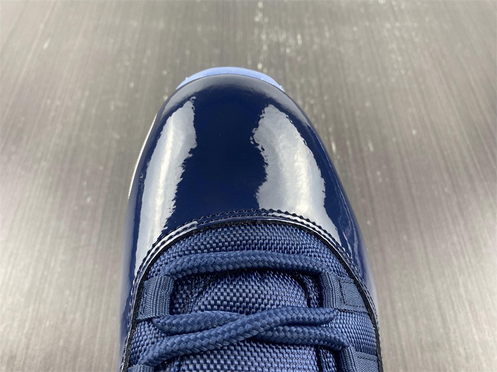 Air Jordan 11 Retro 378037-441