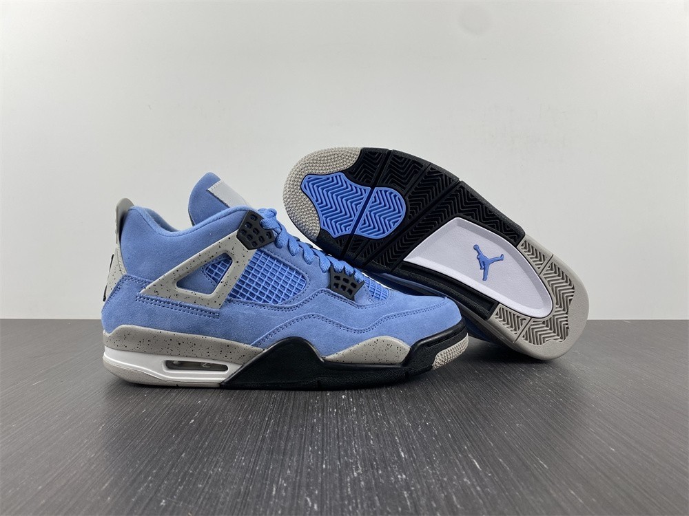 Air Jordan 4 SE “University Blue” CT8527-400