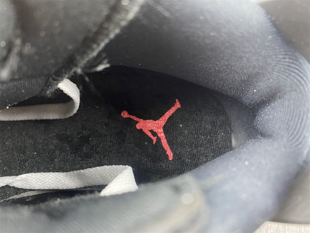 Air Jordan 6 Retro Flight Nostalgia - CI3125-100
