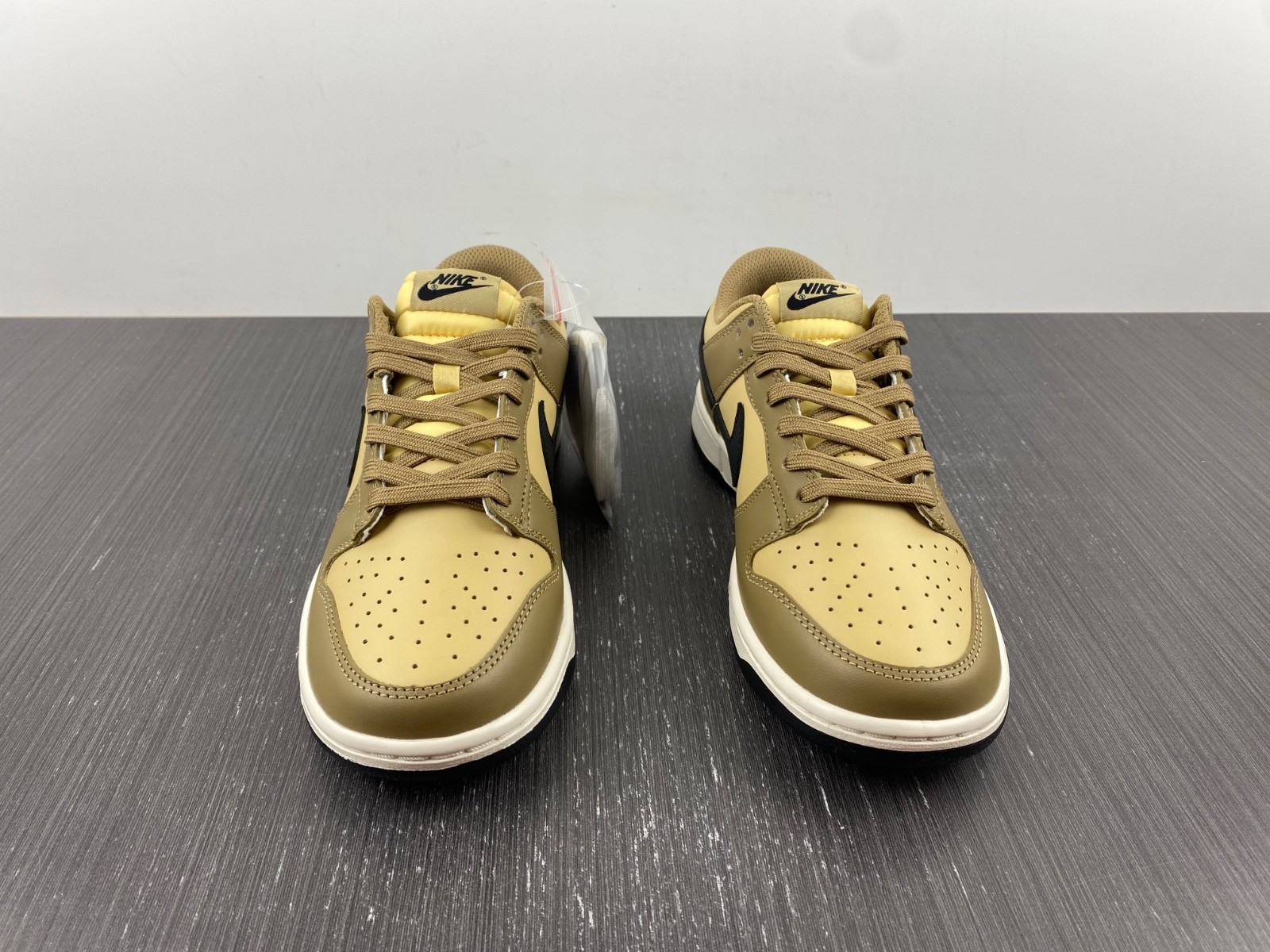 Nike Dunk Low Dark Driftwood (W) - DD1503-200