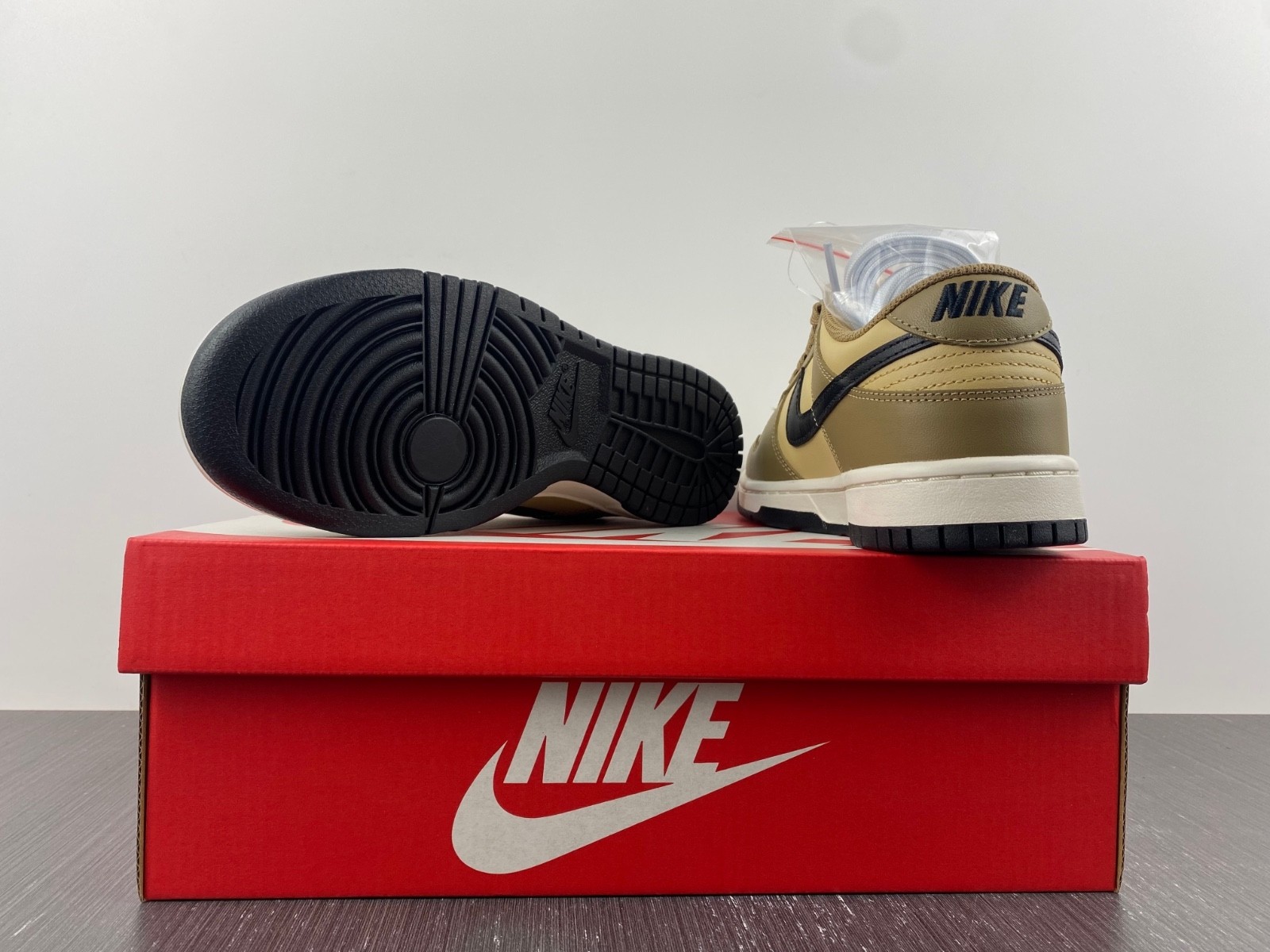 Nike Dunk Low Dark Driftwood (W) - DD1503-200