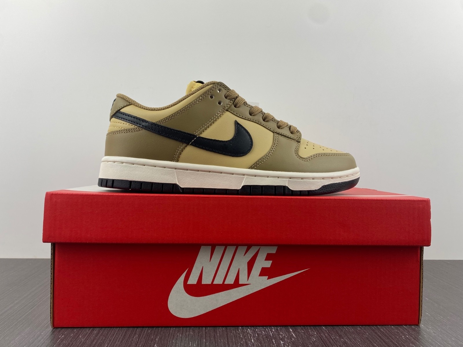Nike Dunk Low Dark Driftwood (W) - DD1503-200