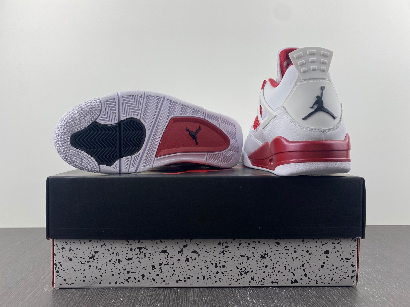 Air Jordan 4 Retro Alternate 89 - 308497-106