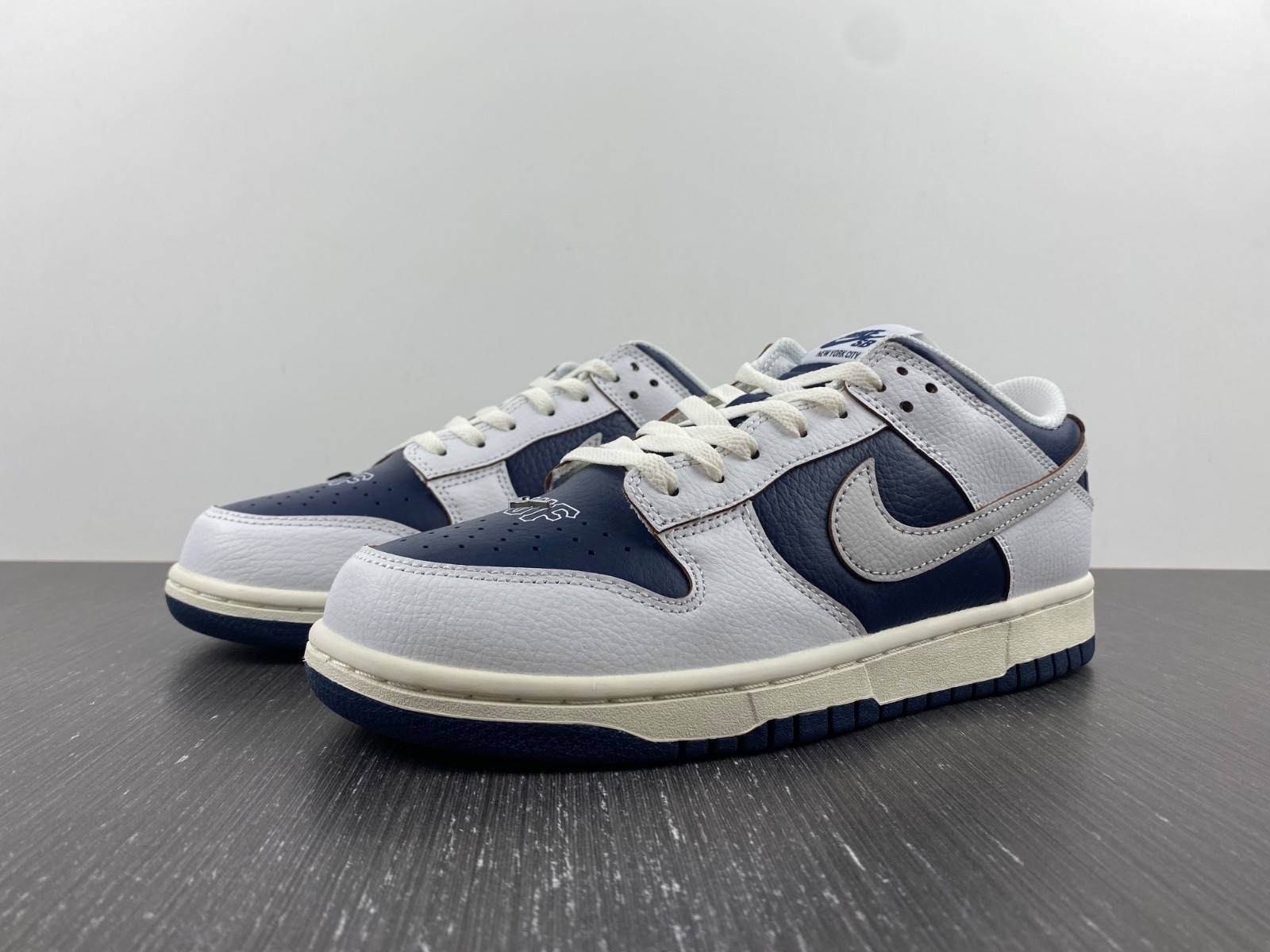 Nike SB Dunk Low HUF New York City - FD8775-100