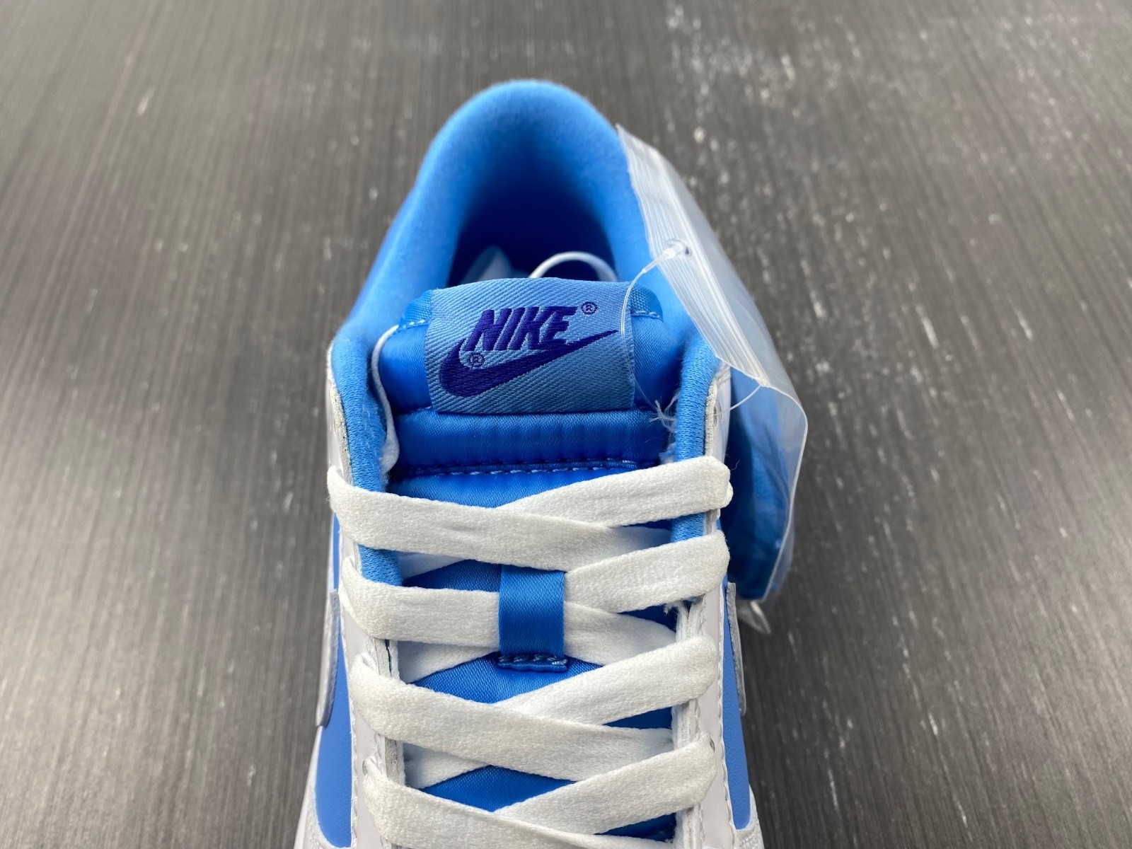 Nike Dunk Low Reverse UNC (W) - DJ9955-101