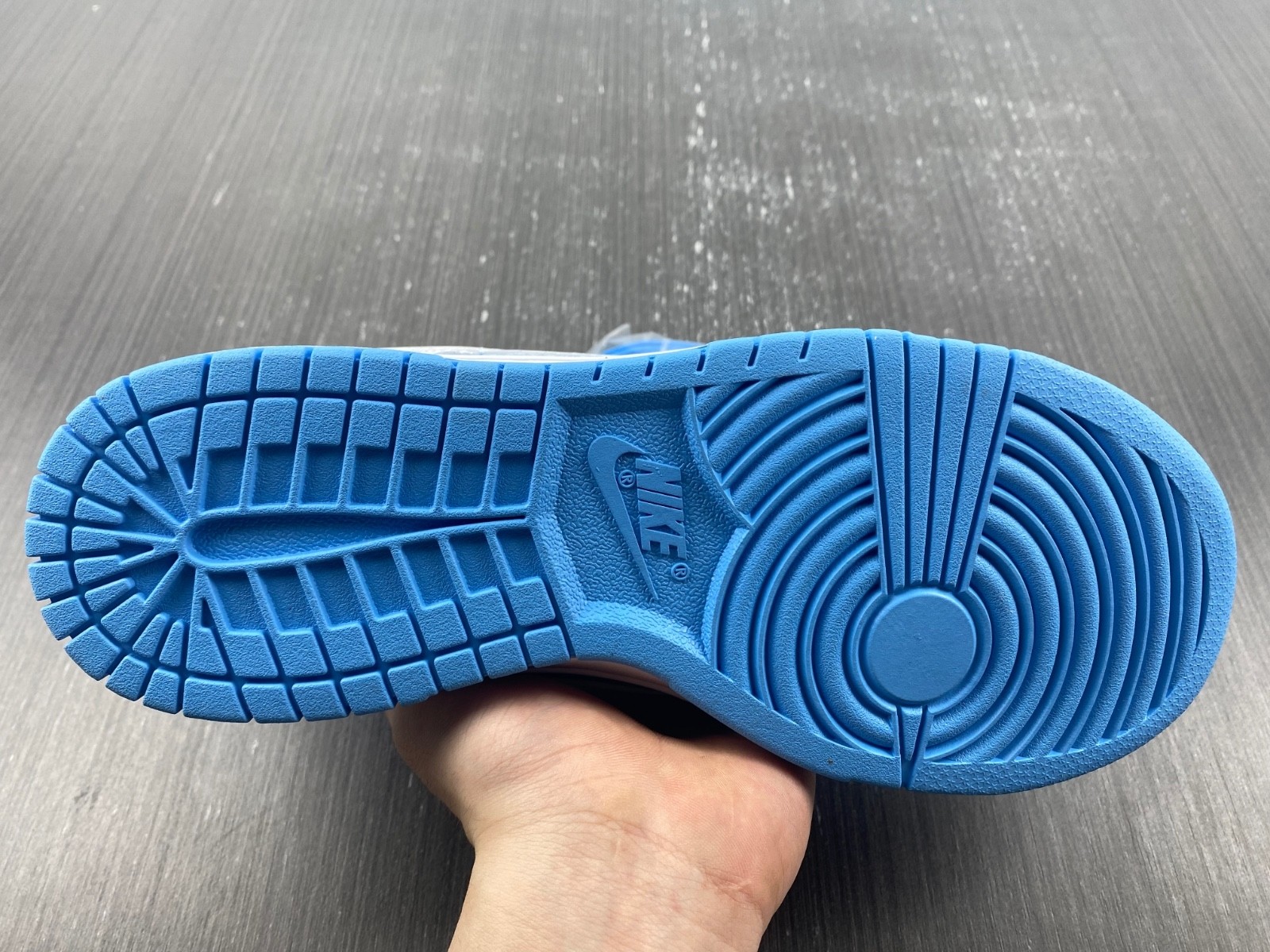 Nike Dunk Low Reverse UNC (W) - DJ9955-101