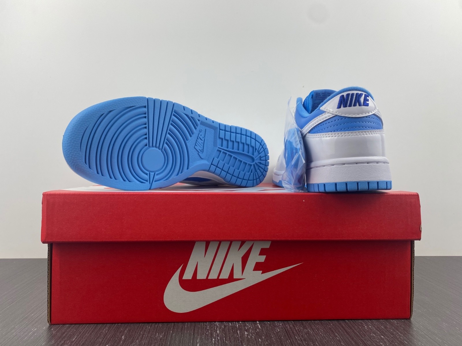 Nike Dunk Low Reverse UNC (W) - DJ9955-101