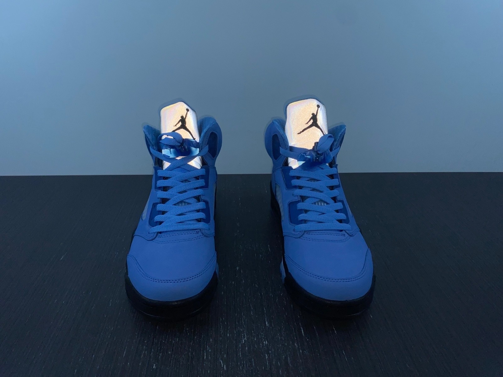 A Closer Look at the Air Jordan 5 “UNC” DV1310-401